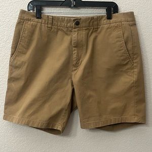 BONOBOS Men's Chino Shorts with Snap-Lock Button Size 34 / 7” in Tobacco Brown